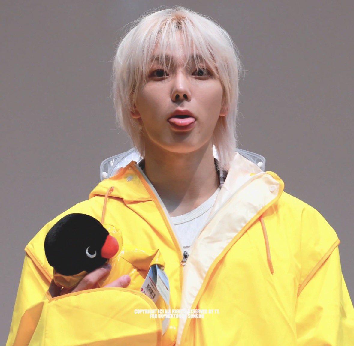 yeppii_ya's tweet photo. 야
?
(메롱~)
키스하자고요?
...?
??

#탯성 https://t.co/oknsT3y5dy