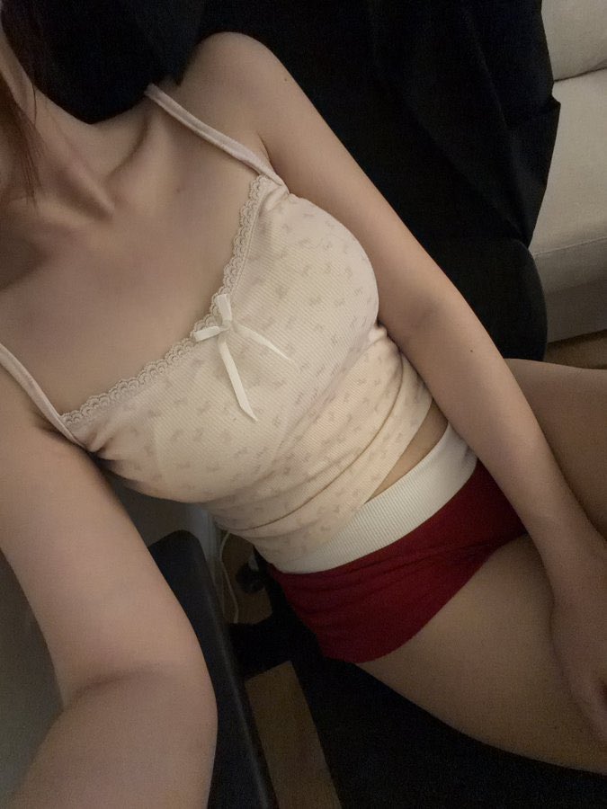 mazukielsonfar1's tweet photo. 第一次来到澳大利亚🇦🇺🦘想约
长短不是问题，没有经验姐姐教你
#澳洲🇦🇺🦘 #悉尼 #墨尔本 #布里斯班 https://t.co/VGo9GkvhKp