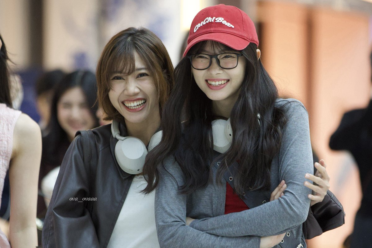Ova_ovaaa's tweet photo. opa dan opi !! 
@A_LuluJKT48 @A_FionyJKT48 🤍 https://t.co/yYpD27rhnn