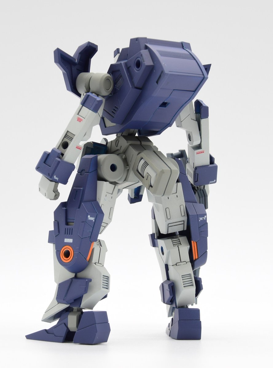 06ssc's tweet photo. コンバットクレイドルのレガートエッジ完成しました！
武器セットも購入したので時間がある時に組み合わせて遊びたい！

#ティタノマキア
#コンバットクレイドル https://t.co/2G3BtmQp6m