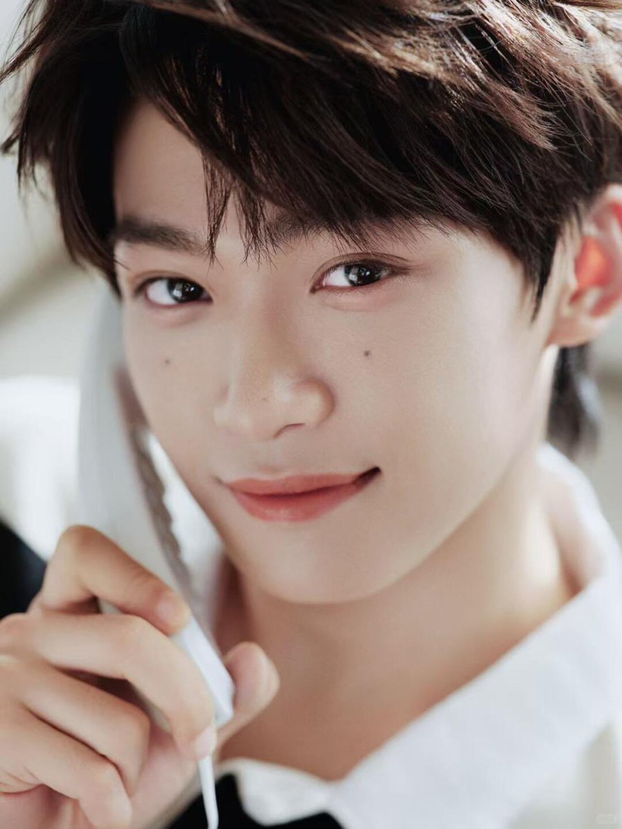 iampk_z's tweet photo. [260807] ZiYu Rednote Update (1/2)

🔗 : https://t.co/hnLwgimK3U

#ZiYu #梓渝 https://t.co/yLYgvusiWp