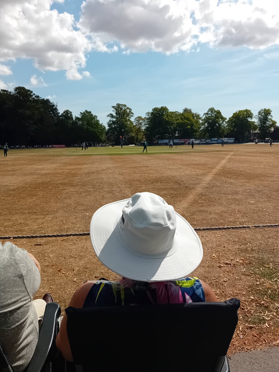 TrentBridge1's tweet photo. Made it, cmom #outlaws, decent turn out . https://t.co/tnhINILK1c