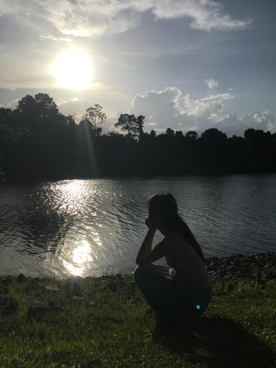 angelesPT's tweet photo. Wassup 🌍 Just dropping by to say: there’s magic in kindness, sprinkle it everywhere you go. 💖
VhBa https://t.co/97YTuTYjW7
