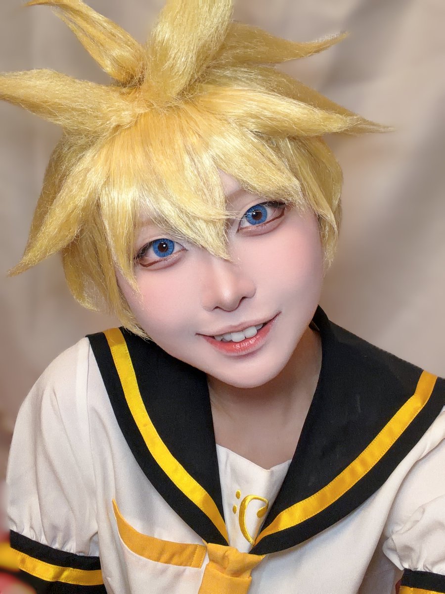 p_____kb's tweet photo. cos / 鏡音レン🍌 https://t.co/VgZXwZfkPx
