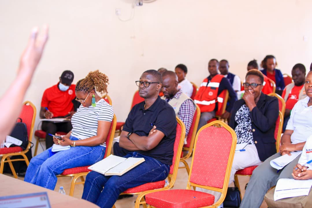 UgandaRedCross's tweet photo. Funded by the Belgian Red Cross, the Uganda Red Cross Society has commenced implementation of the Humanitarian Protection Project (HP3) with an inception meeting currently underway in Kyangwali Refugee Settlement, Kikuube District.

The inception workshop brought together Uganda Red Cross Society staff, development partners, and local authorities to align on the project’s objectives and implementation approach.

The HP3 project seeks to increase access to multi-sectoral humanitarian services for households most at risk, addressing the key threats affecting their protection, safety, and wellbeing, with particular attention to people with special needs and other vulnerable groups.

The workshop was officially opened by Mr. Freddie Mark Sempiira, Livelihood Sector Lead at Kyangwali Refugee Settlement, who represented the Camp Commandant. In his remarks, he reaffirmed the settlement leadership’s commitment to supporting the successful implementation of the HP3 project and strengthening collaboration among all stakeholders to improve the lives of refugees and host communities.

This initiative reflects the shared commitment to human dignity, protection, and inclusive humanitarian assistance for the most vulnerable communities.

#HmanitarianProtection #HP3 
@RodeKruisVL @RefugeesUganda