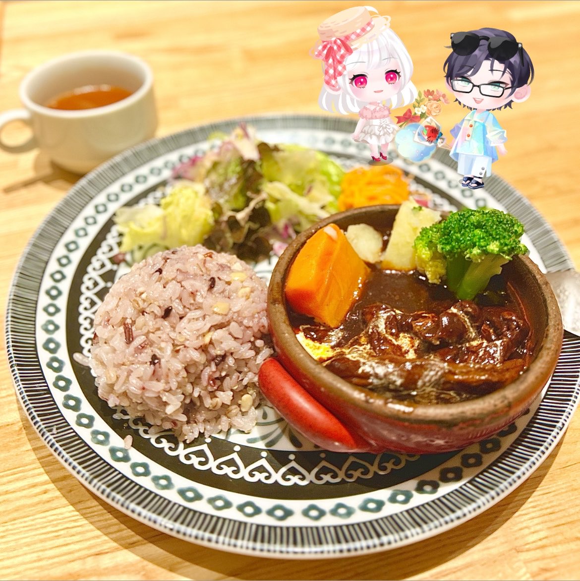 Tanza_Night00's tweet photo. 今日のお昼はイオンモール内のめちゃうまプレート🍴 https://t.co/u0nNzehV9M