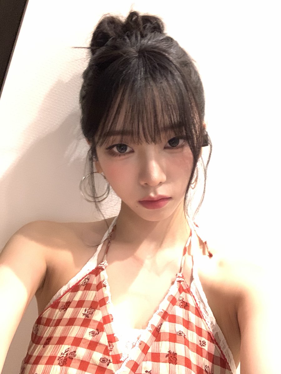 Y36101136's tweet photo. KARINA NEW SOLO MUSIC
#KarinaNewMusic
#카리나_신곡_공개 https://t.co/zHawGxB8U9