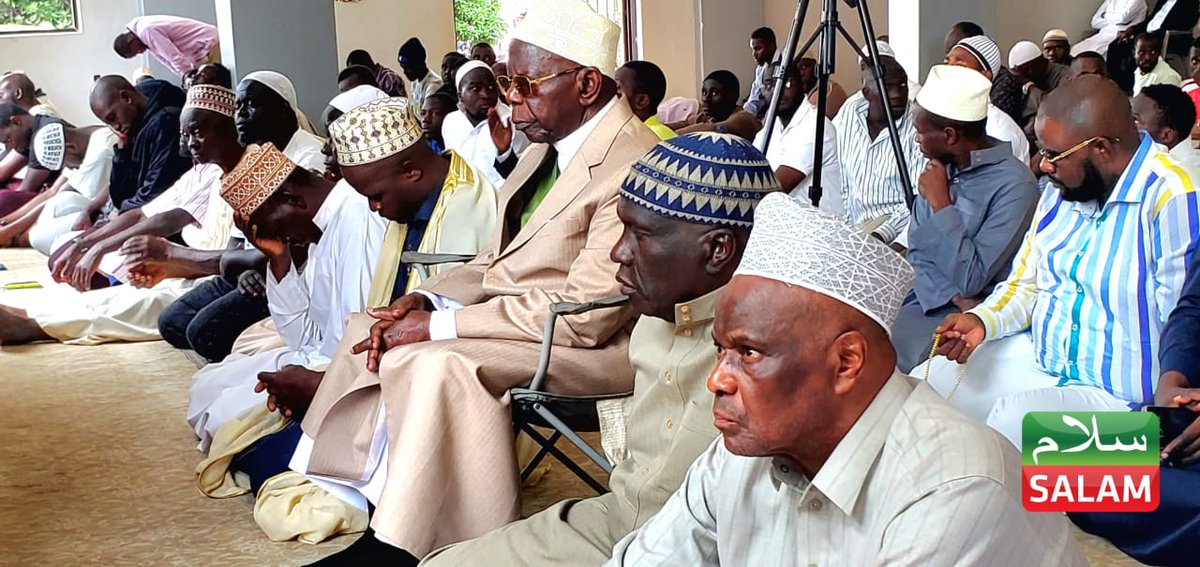 JOHNSONAJ180282's tweet photo. SalamJuma'ah at Bukoto Muslim Community Mosque - Bukoto
By; Shk Sulaiman Muwonge
#SalamUpdates
@SalamTvUG https://t.co/3x9dA4HNEb