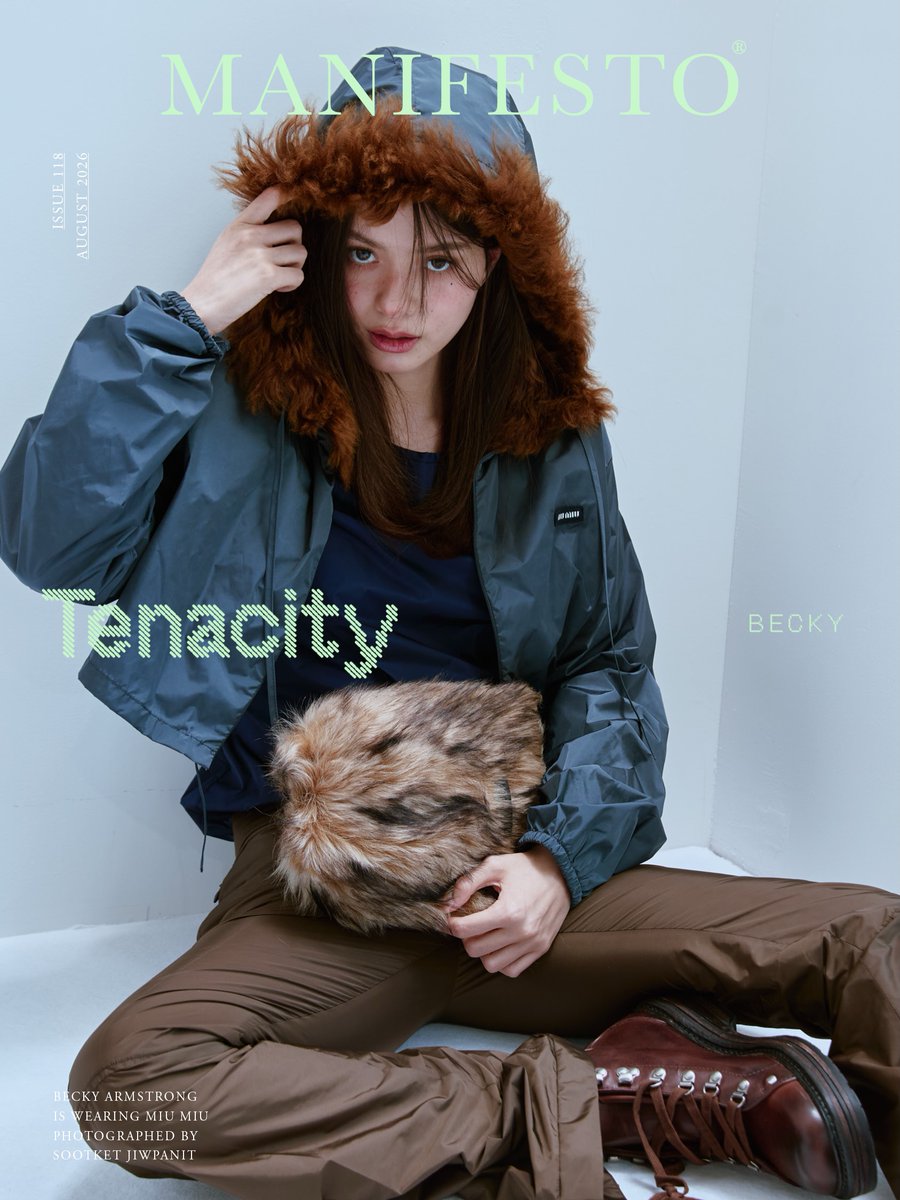 beckyfanclub05's tweet photo. นิตยสาร MANIFESTO กับน้องเบคกี้และ @MIUMIUofficial Fall-Winter 2026

#MIUMIUXBecky #BeckyXManifesto 
#MiuMiu #MiuMiuFW26
#beckysangels #BeckyArmstrong https://t.co/i4fJyW2Ah3