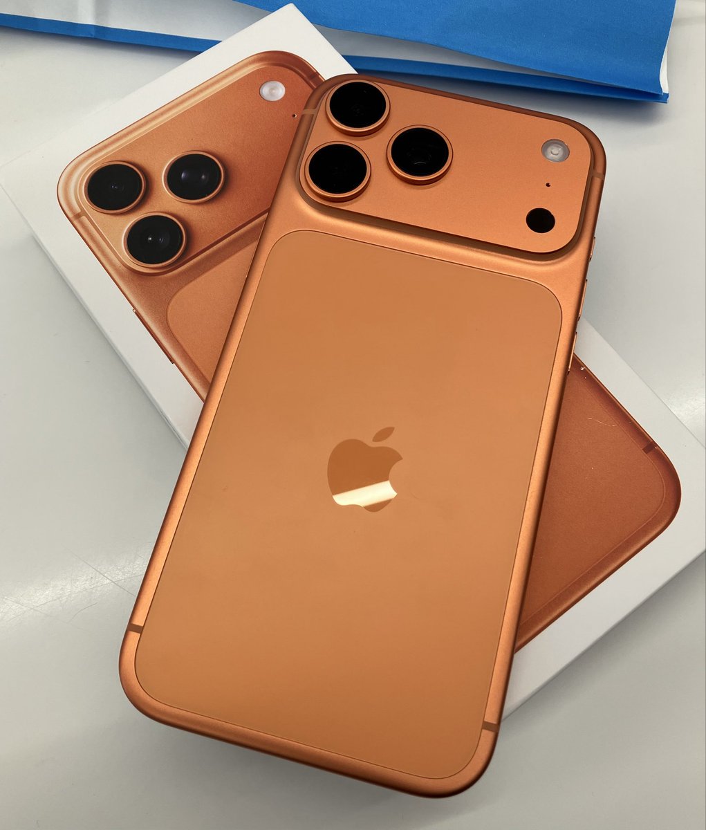 Henderos's tweet photo. iPhone 17 Pro Max  (03/10/2025) https://t.co/fDTrQbsoPC