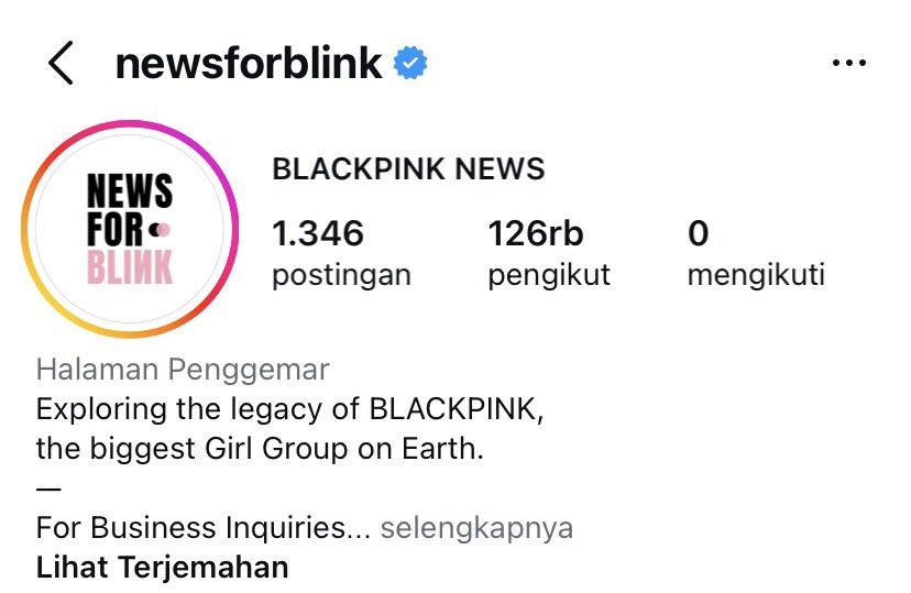 turtlerbt's tweet photo. akun segede ini bikin narasi seolah-olah jisoo baru nambahin tanggal anniv bp dikalender aplikasinya, setelah fans pada speak up soal anniv blackpink. padahal dari dulu udah dicantumim, baik tanggal anniv maupun ultah member lain. https://t.co/cE4NQXll8f