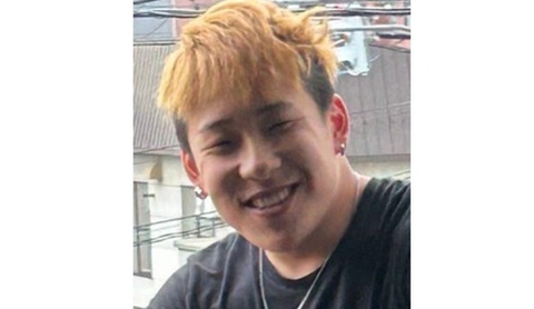 Awakend_Citizen's tweet photo. 【主犯格・川口侑斗に無期懲役】

北海道千歳市の大学生（当時20歳）を男女6人がかりで2時間にわたり集団暴行し、外傷性ショックで死なせた上、現金やクレジットカードを奪いタバコなどを買った

暴行を最初に開始し、全裸にしたり頭髪に火をつけたりする行為を提案、暴行をエスカレートさせた

被害者の長谷さんは「顔、頭には出血していないところがない」状態になるほど殴られており、加害者たちは暴力を楽しんでいたとしか思えない

この主犯格の男、もうすぐ20歳になるらしいが、
これからの長い長い人生を刑務所で過ごすことになる