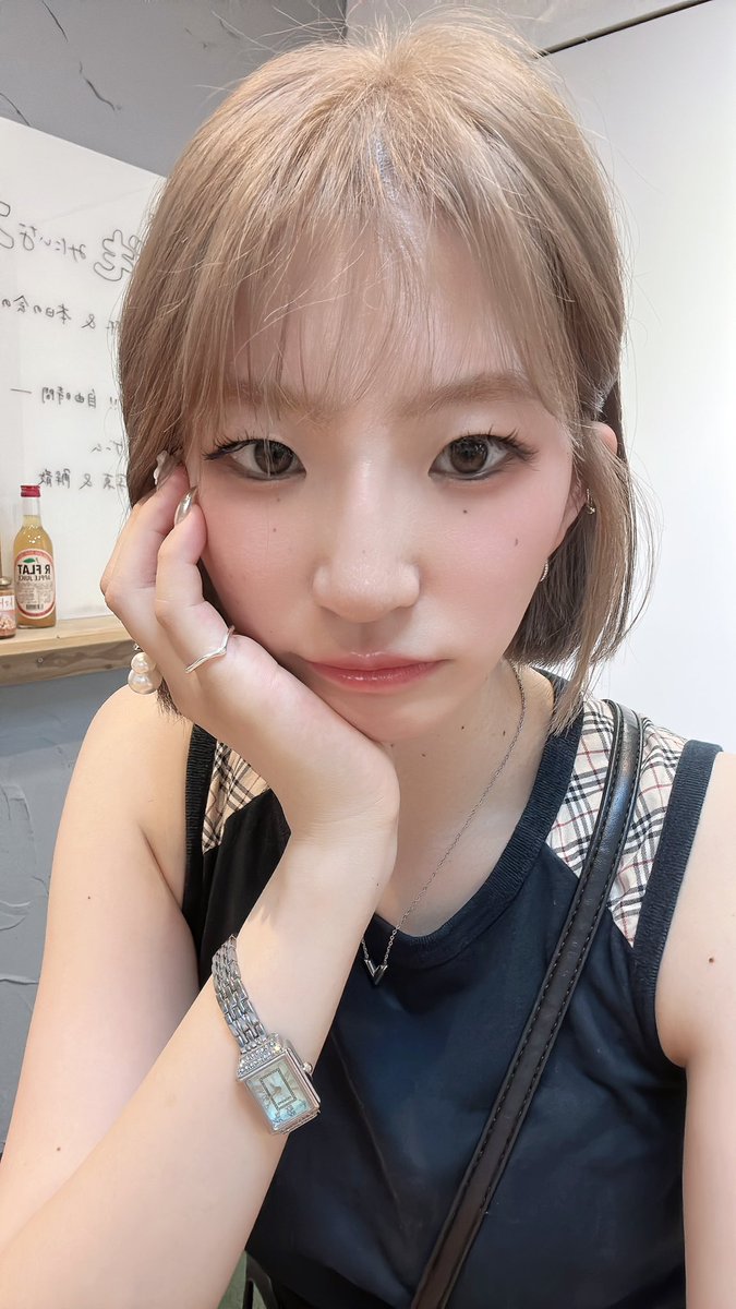 hanapista's tweet photo. 髪の毛明るくした！夏ぽくなった✨️ https://t.co/1VuRPJ8Hra