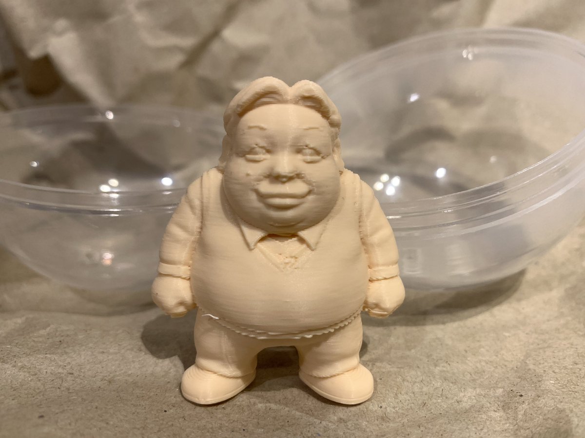 hinued's tweet photo. 定期的に入荷チェックをした甲斐あり、デブDJフィギュアを入手！ https://t.co/oenH9z0zIR
