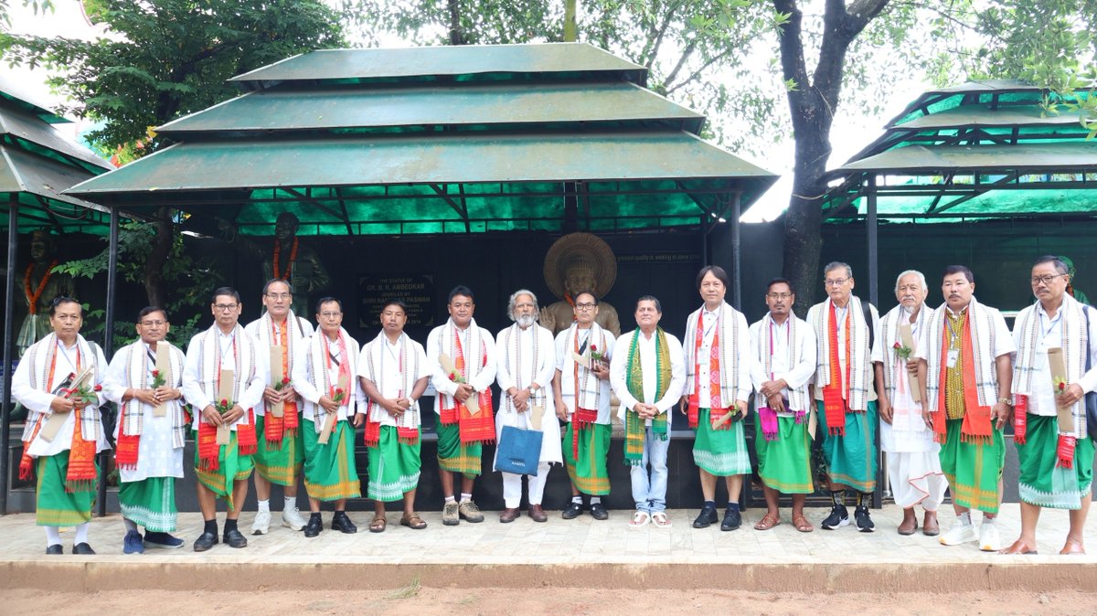 achyuta_samanta's tweet photo. Happy to welcome a 15-member delegation from Assam representing Gurudev Kalicharan Brahma Trust, who visited KISS and spent time understanding our work closely.

I was very happy to know that they appreciated what they saw at KISS. Every day, many educationists, social workers, students and other resource persons from different parts of India and abroad visit KIIT and KISS to see and understand our work in education, tribal empowerment and social transformation.

It always gives me great happiness when people come here, interact with our children and take back some good ideas from KISS. I hope their visit was meaningful and memorable.