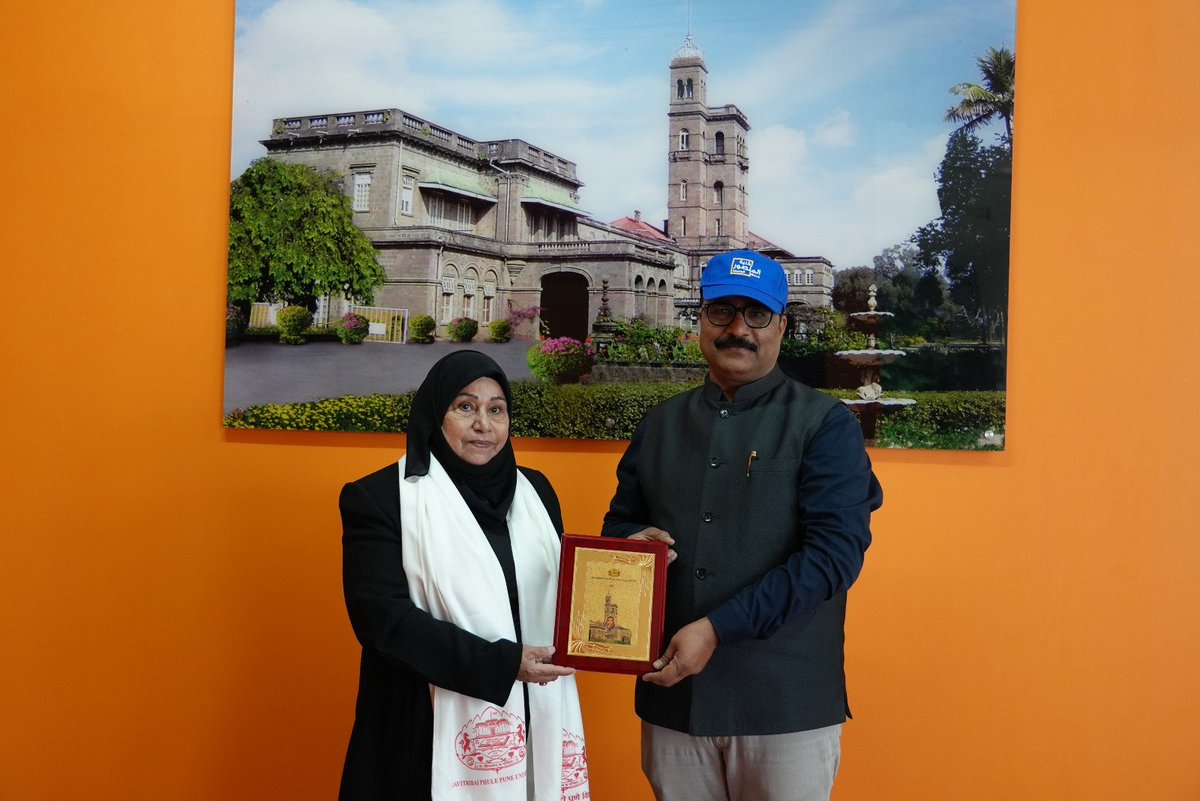 drvijaykhare's tweet photo. Happy to share that I interacted with Prof. Bushra Saadoon Mohammed Alnoori, Almansour University, Iraq, on Tuesday, 5th August 2026 at the International Centre, Savitribai Phule Pune University (SPPU). https://t.co/lw312ysT1s