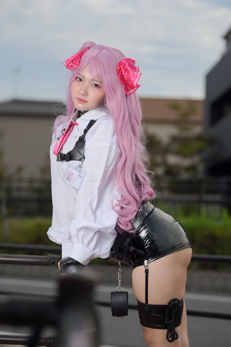 _1mudana_'s tweet photo. NIKKE/ユニ

#NIKKE #NIKKECosplay https://t.co/OzvUKXuH4l