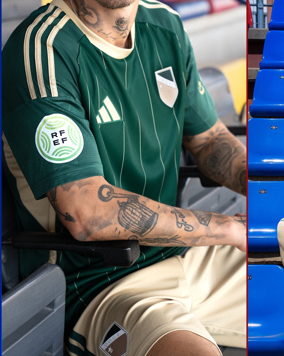 _Doshermanascf's tweet photo. ✨ Hay colores que representan un escudo. Y otros que representan a todo un pueblo.

Hoy presentamos nuestra segunda equipación 2026/27, una camiseta que pasará a la historia del Dos Hermanas C.F. 1971.

💚 Por primera vez, el verde se convierte en protagonista. https://t.co/9VgcCUfAjw
