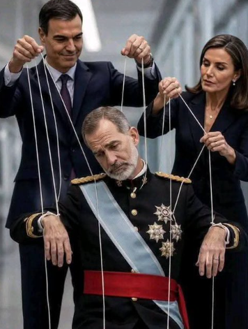 putasrrojas's tweet photo. @antxon43a Cada dia lo mueven con mas arte https://t.co/CqahSkAyK7