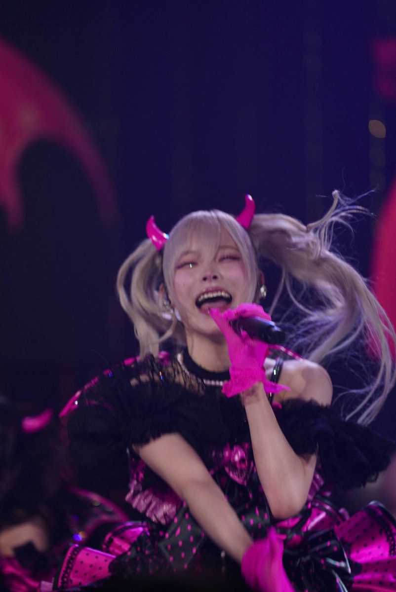 upichopi's tweet photo. 新曲新衣装可愛すぎた😈🩷
見返すだけで幸せになれる写真たち
ほんとにだいすき
 #おいしいねこうどん  #なんたらほにほに  #とうふのぱっつん前髪 https://t.co/Hx13DmAjmW