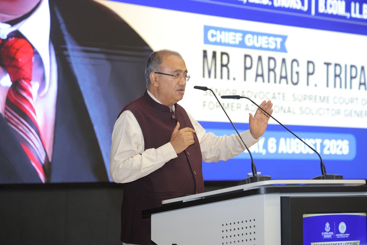 JindalGlobalUNI's tweet photo. Delighted to host Mr. Parag Tripathi, Senior Advocate, Supreme Court of India, for the @JindalLaw  Commencement Lecture titled “Chase a Dream: Become a Vaishnav Jan.”
His inspiring address offered valuable reflections on purpose, integrity, empathy, and the pursuit of one’s dreams, encouraging our students to approach their personal and professional journeys with conviction and a strong sense of responsibility.