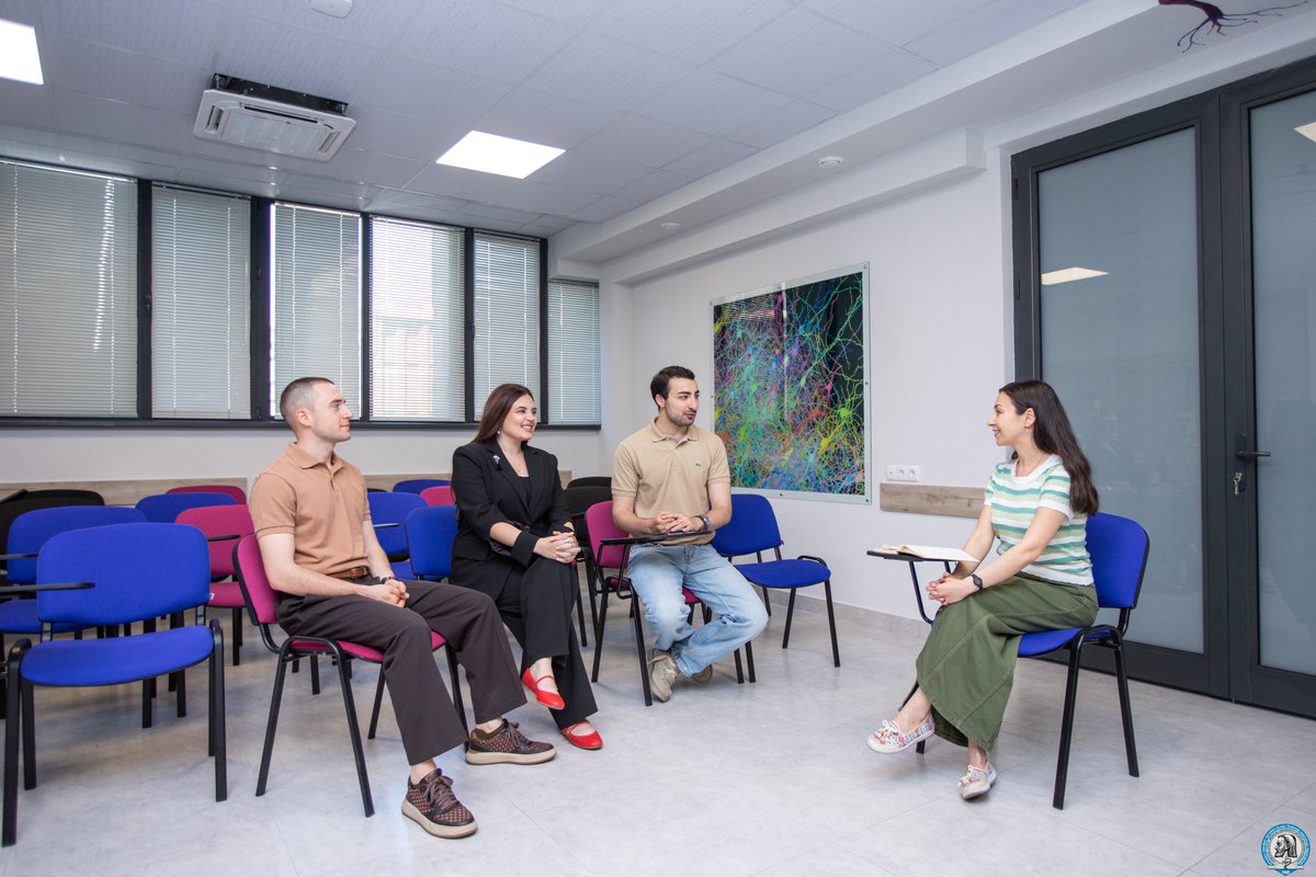 YSMUofficial's tweet photo. 🩺The “Doctor’s Path” project, launched about 5 years ago at the initiative of the YSMU Career Development Center, continues its successful journey.
🗂️ In the new academic year, it is planned to conduct the project also in Russian and English.
🔗 https://t.co/Y4gyLiGVXJ https://t.co/38LdpVKOfq