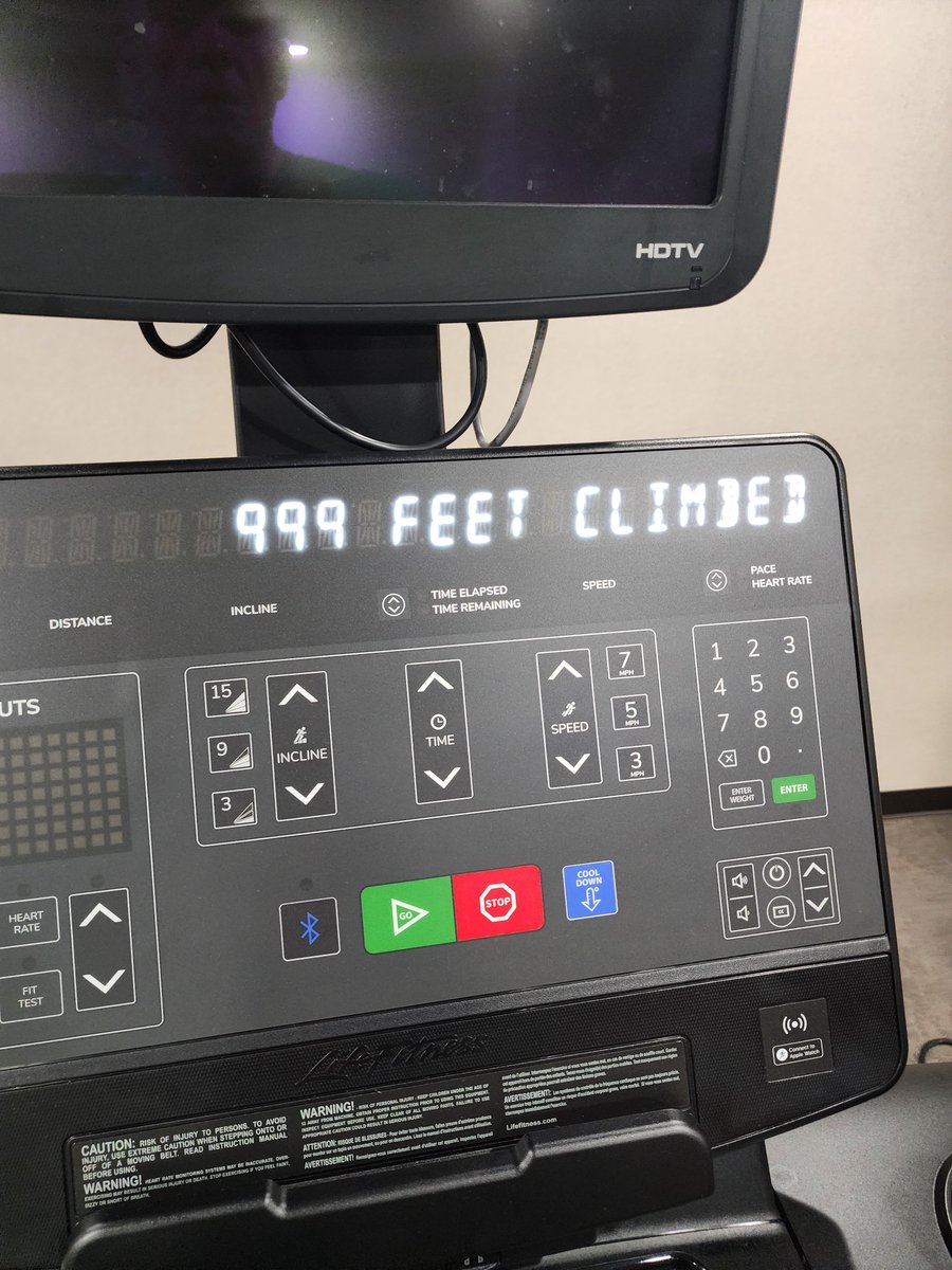raysenior598's tweet photo. Getting it done in the hotel gym.
30 minutes on 15% ๐ฅต
And some arms and abs.
#livehealthy #fitness #dontgiveup #getitdone #dontquit #gymmotivation #weightloss #unfat #RockTheMingo https://t.co/f3bHMg6kaA