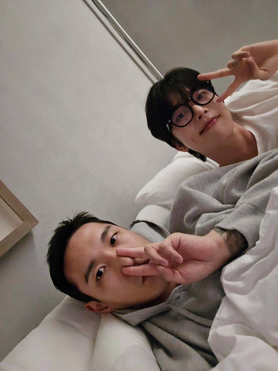 mtsushxhei's tweet photo. gue doain yongkyu kecintaan mampus sm chaebe 🤣✋🏻 https://t.co/slJGPIW65l