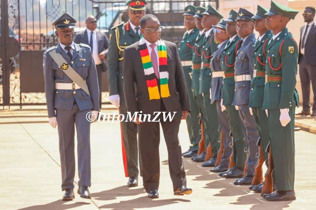 INFODESKK's tweet photo. His Excellency President Emmerson Mnangagwa has arrived at the Zimbabwe National Defence University, where he inspected the Quarter Guard.
#Education5.0 https://t.co/uCMT0IQpyQ