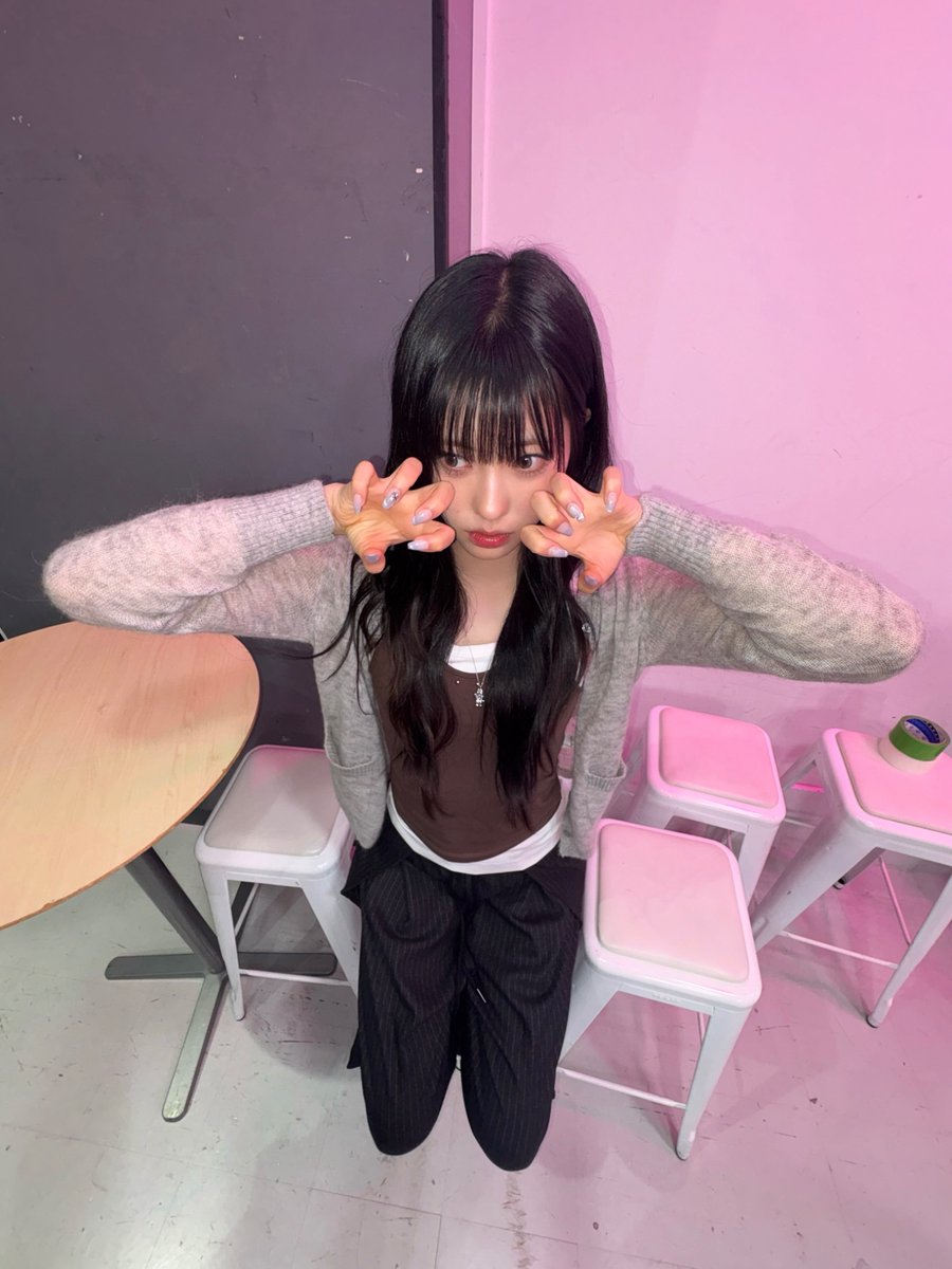 izna_offcl's tweet photo. [izME📮]

나야데이🤍🩵
나야 축하해 ㅎㅎ
2년이라는 시간이 지났다니…..
시간이 진짜 빠르다아아앙….
항상 우리 이즈나를 사랑해 주고 응원해 줘서 고마워요ㅠㅠ
나야가 없으면 이즈나도 없구 이즈나가 없으면 나야가 없으니까 우리는 진짜 운명이야💓 항상 사랑스럽고 마음이 예쁘고 정말 소중한 나야💖 우리 계속 같이 하쟈😳
항상 우리에게 힘이 돼줘서 고맙고 앞으로 코코가 더 나야를 행복하게 만들 예정이야!!!!
앞으로도 잘 부탁해용♡
사랑한다는 말로 표현할 수 없는 정도 사랑하구 사랑해💝

#izna #이즈나
#KOKO #코코
