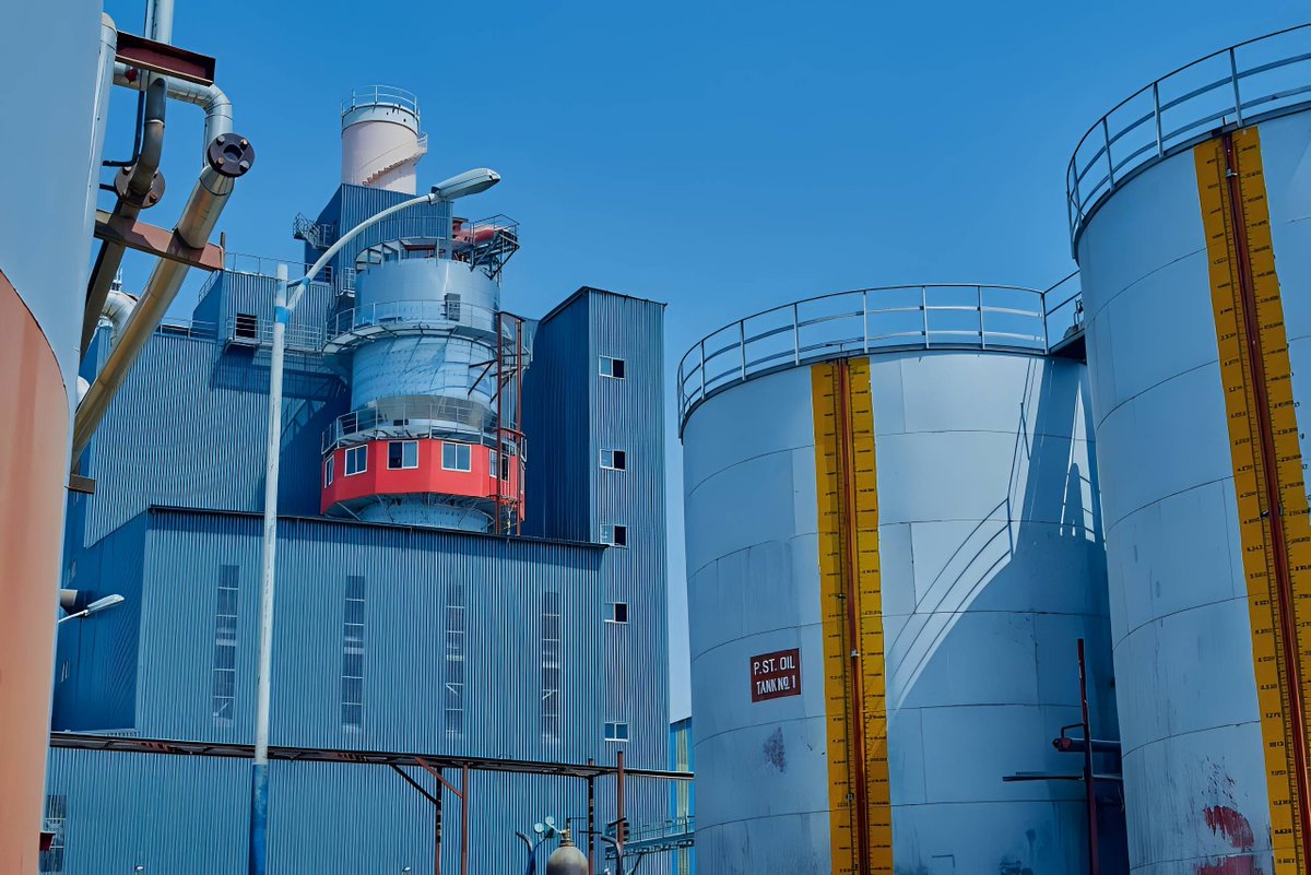 NaijaAesthetics's tweet photo. This isn't China. It's Kano, Nigeria. 

Aspira Nigeria Limited is one of Nigeria's largest indigenous manufacturers, producing detergents, soaps, edible oils, and personal care products used by millions of households while creating thousands of jobs.

📍Aspira Factory, Kano State. 🇳🇬