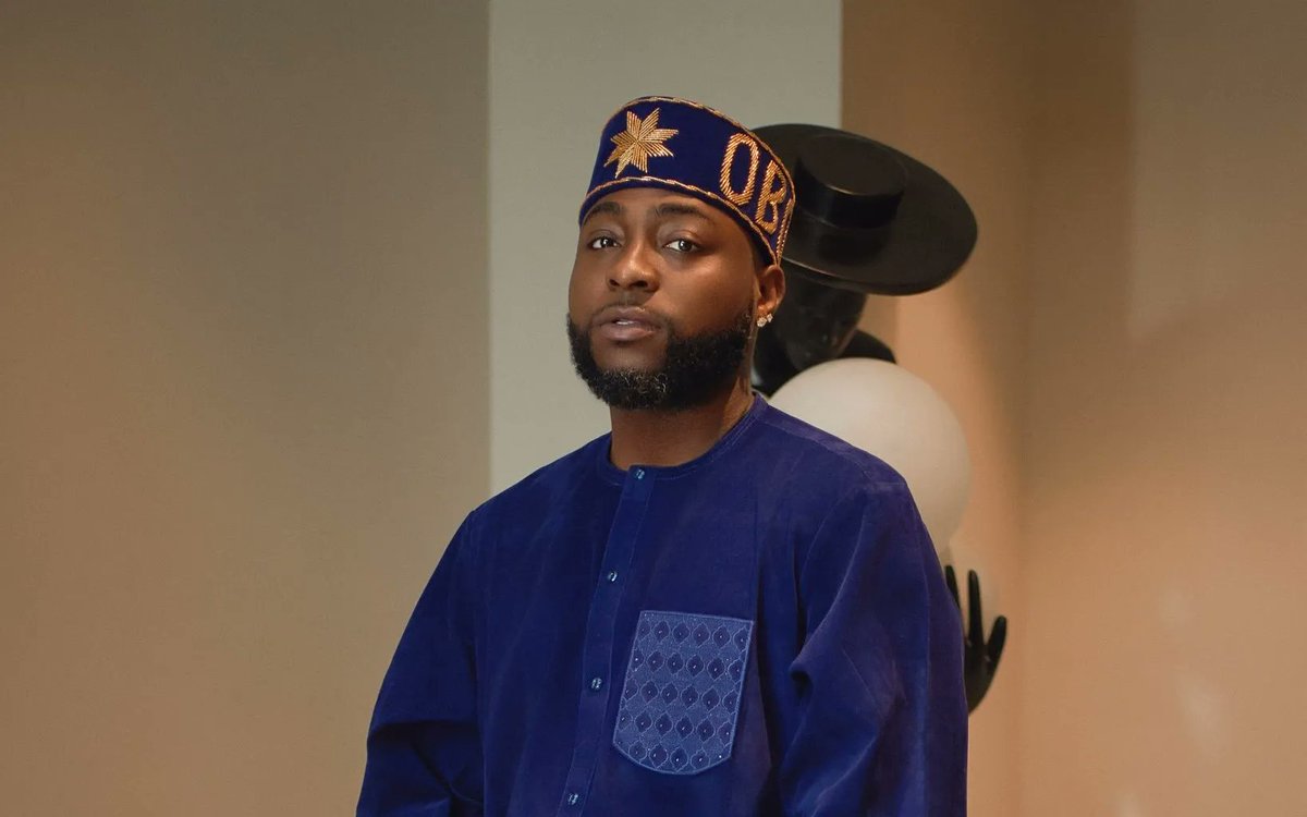 NigeriaStories's tweet photo. Davido trolls Edo State Governor Monday Okpebholo with his WAEC result after he talked about his uncle the Governor of Osun state https://t.co/x164bnYYsw