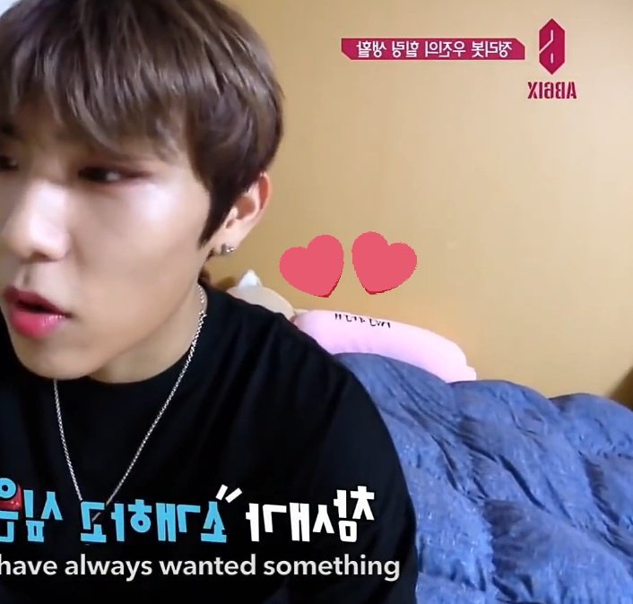 chamsaewinkw1's tweet photo. Throughout the years, Woojin still keep the Pink Sausage pillow ๐ญ Omg, my Bunssodan, My beating heart๐ซ
#2park #๋ถ์๋จ #เธเธนเธเธฑเธ #์์ฐธ #์ฐธ์ https://t.co/kG9WWARvLS