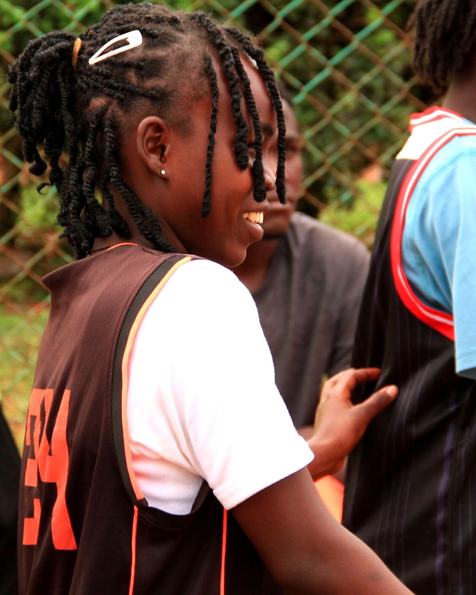 DankindAcademy's tweet photo. @DankindAcademy sessions in Kampala, Uganda πΊπ¬ were so fun. Highlights are on @We_R_Ballers YouTube and all social media. We make clips to help acquire scholarships and reach out to coaches, schools, teams and agents.
#basketball #africa #kampala #uganda #dka #dankindacademy https://t.co/pnMeuDShWk