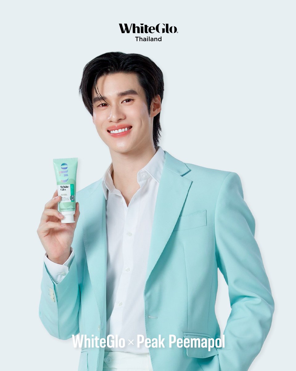 whitegloth's tweet photo. The smile we've been waiting for  
Now it’s official  🩵 
รอยยิ้มที่กำลังจะพาทุกคนไปรู้จัก WhiteGlo เพราะสำหรับเรา รอยยิ้มไม่ใช่แค่เรื่องของฟันขาวแต่คือ confidence

Ready to Peak Up Your Smile? ✨

#WhiteGloTH #WhiteGloxPeakPeemapol #The1stSmileOfWhiteGlo #PeakPeemapol #พีคภีมพล https://t.co/8kgKEBEeMd