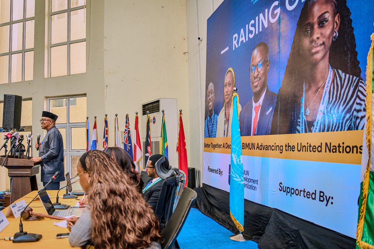 EstherUmoh10's tweet photo. Peter Obi in Babcock for the 10th  BIMUN conference in Ogun state. https://t.co/CagrQ724fA