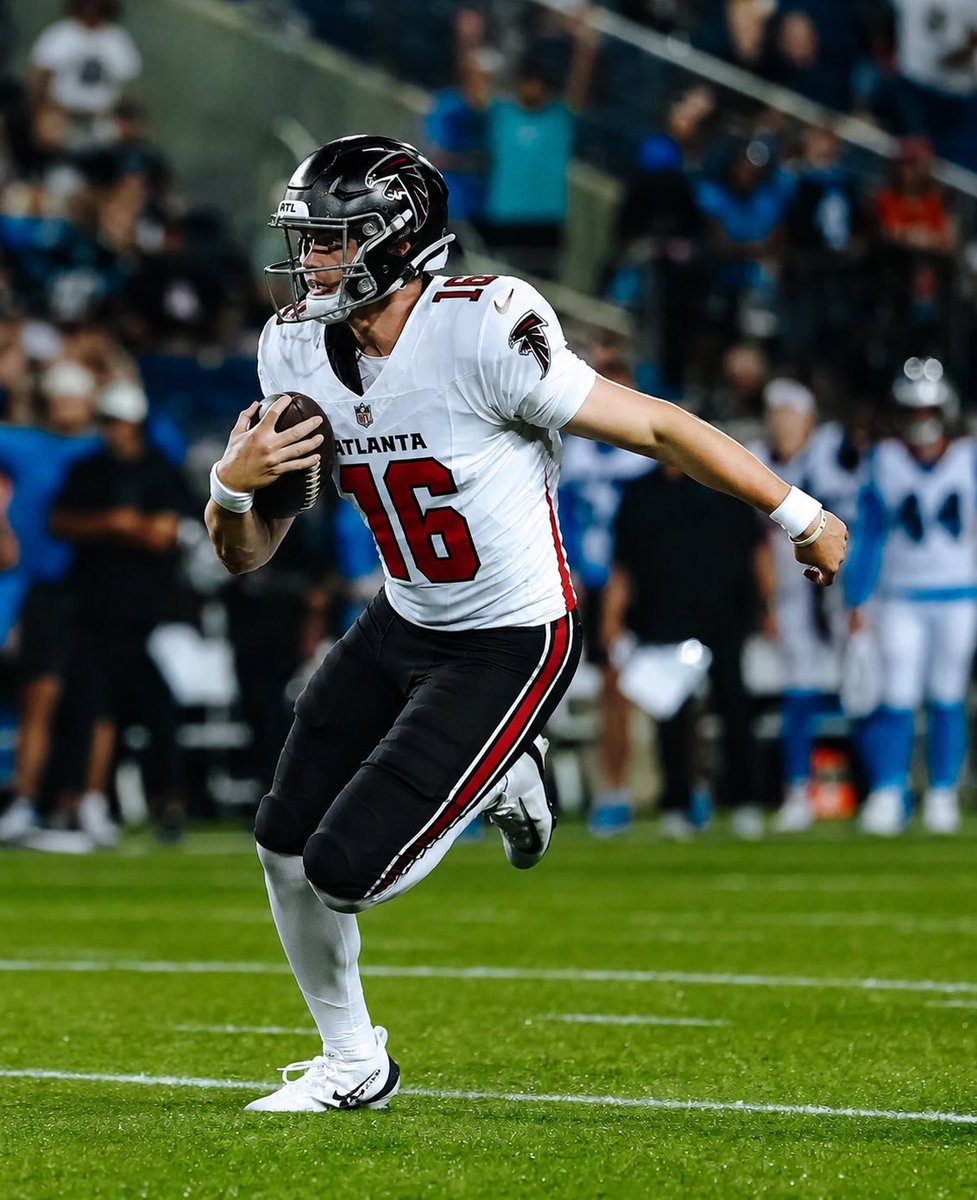 MilesGarrettTV's tweet photo. Good morning!

I have a #Falcons QB idea! https://t.co/pPrzV1cAOP