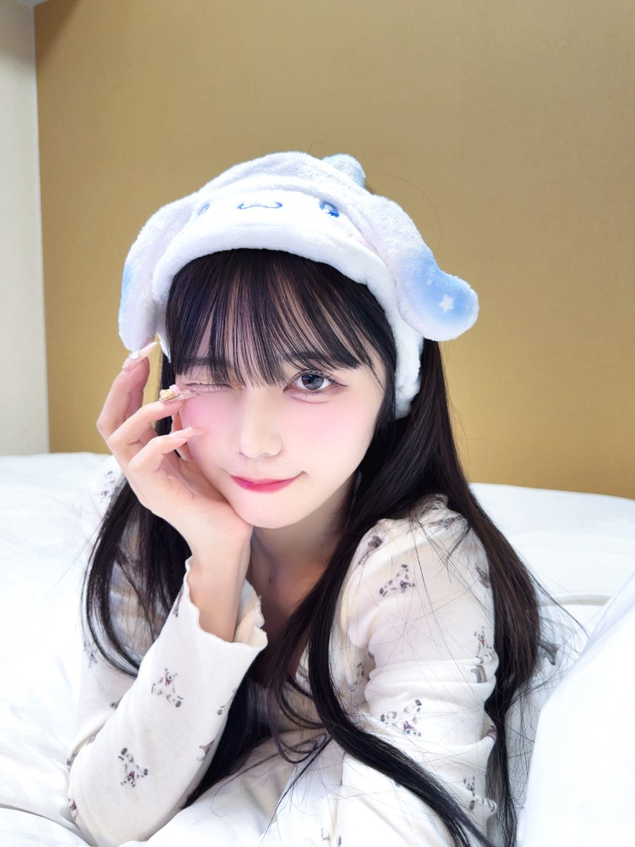 shiratoriyuuna's tweet photo. 好きすぎて？ https://t.co/lRKcN4Tv6p