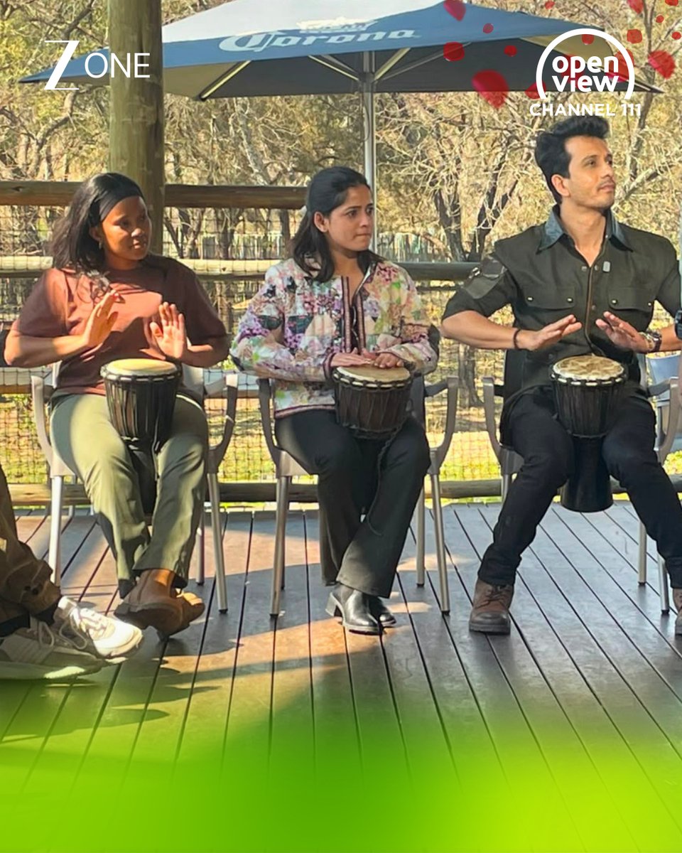 ZeeOneAfrica's tweet photo. The past two days, your Zee Stars unplugged from routines and plugged into exploring the South African culture ๐คฉ๐ฟ๐ฆ
The Zee Stars Unplugged event is live, so stay tuned for more moments from our lens all weekend๐
#ZeeOne #ZeeStarsUnplugged #OpenView111 https://t.co/y2j3Y02Sro