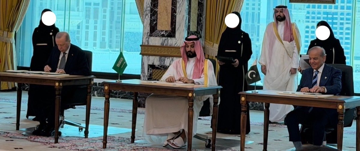 mub7x_'s tweet photo. {إِنَّ هَذِهِ أُمَّتُكُمْ أُمَّةً وَاحِدَةً} https://t.co/BNnSDhi70S
