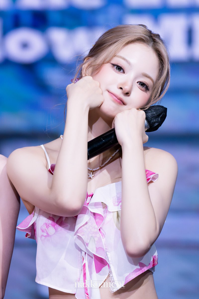 nakkoment's tweet photo. 🥰
260801 애플뮤직 나경 HQ
#fromis_9 #프로미스나인 #이나경 #LEENAGYUNG https://t.co/6ZiERACUrU