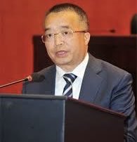 LUOXIANG_PMTQ's tweet photo. 网友投稿：官场惊天狗血剧！
湖南长沙副市长付胜华，为向上级行贿，竟打起女警侄女汪雨欣的主意，企图利用其美色铺路。此举彻底激怒了女警汪雨欣，她随后实名举报，指控付胜华贪污数额高达数百亿。
女警汪雨欣进一步爆料，付胜华通过其子付翔钰，借助交银信托等渠道，将大量资产转移至境外。同时，国信证券固收部胡鹏与付胜华长期保持利益输送关系，双方往来密切。
目前，相关举报材料已在网络流传，引发关注。是否属实，坐等官方辟谣！🤣