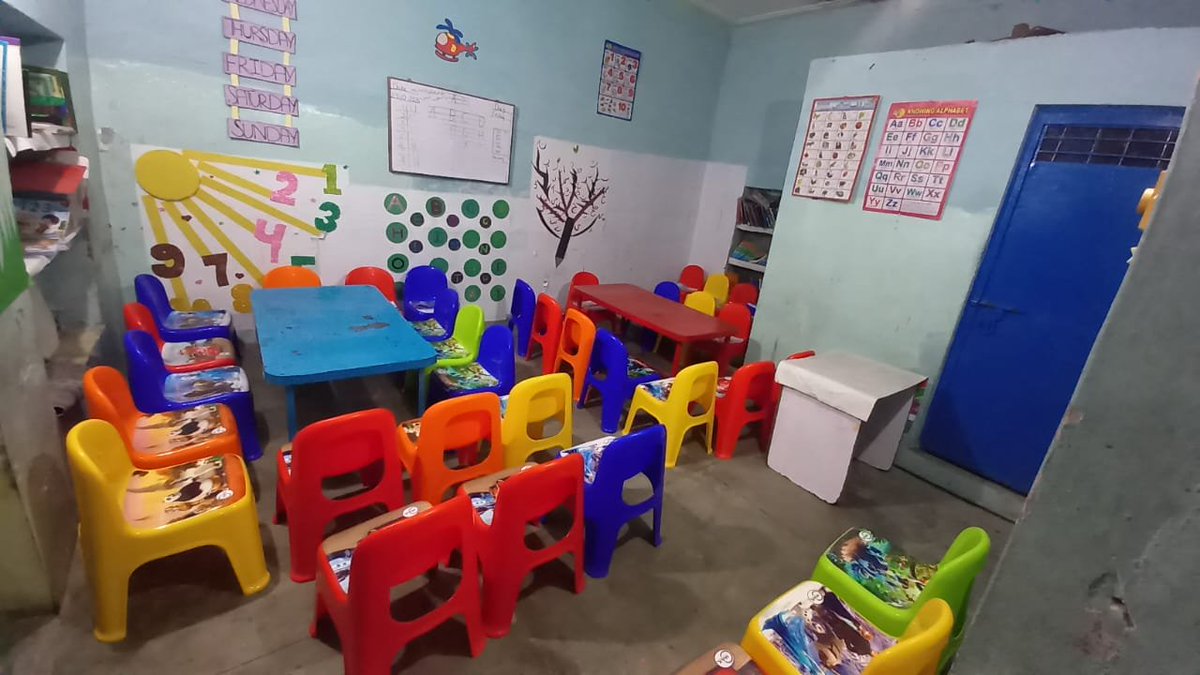 GGPSChModel's tweet photo. گورنمنٹ گرلز پرائمری اسکول چوہدری ماڈل مسلم آباد لاہور میں بچوں کی بہترین تعلیم ہماری اولین ترجیح ہے۔
*#PunjabInvestsInEducation* https://t.co/oyzm4Zvgf4