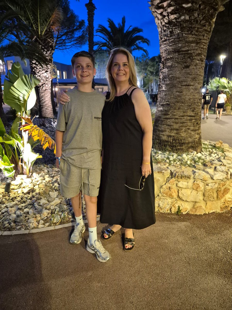 Marl1devries's tweet photo. Vakantie! La douce France 🥰 https://t.co/mFp8WEvB2q