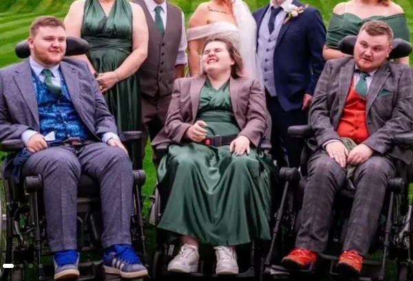 501_reasons's tweet photo. #501reasons #charity #herefordshire #onepound #fundraising #donate #NonProfit #love #socialgood #givingback #MakeADifference #helpingothers #goingtheextramile #grateful #TogetherWeCan #protonbeamtherapy #battendisease https://t.co/GLiTFWFush