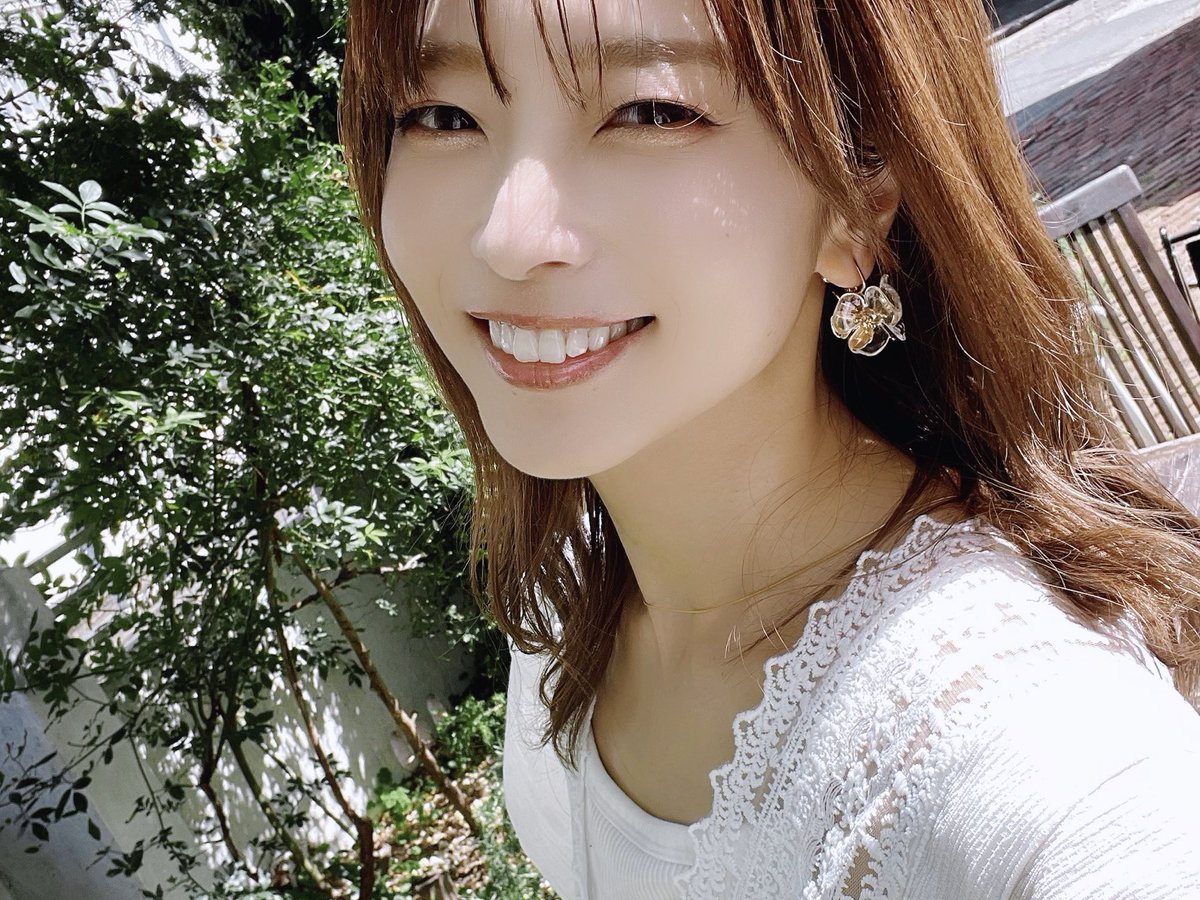 RiccaTachibana's tweet photo. 【FC】8/7は“花の日”💐この『Flower  Cheers!』がうまれた日です✨チアボーイ＆チアガールちゃん、いつもありがとね🌼FCサイトもリニューアル！イベントで歌う歌、リクエストがあれば、ぜひリプライで聞かせてね〜🥳🫶🏻
#フラチア
#FlowerCheers! https://t.co/3rkBFEuXWI