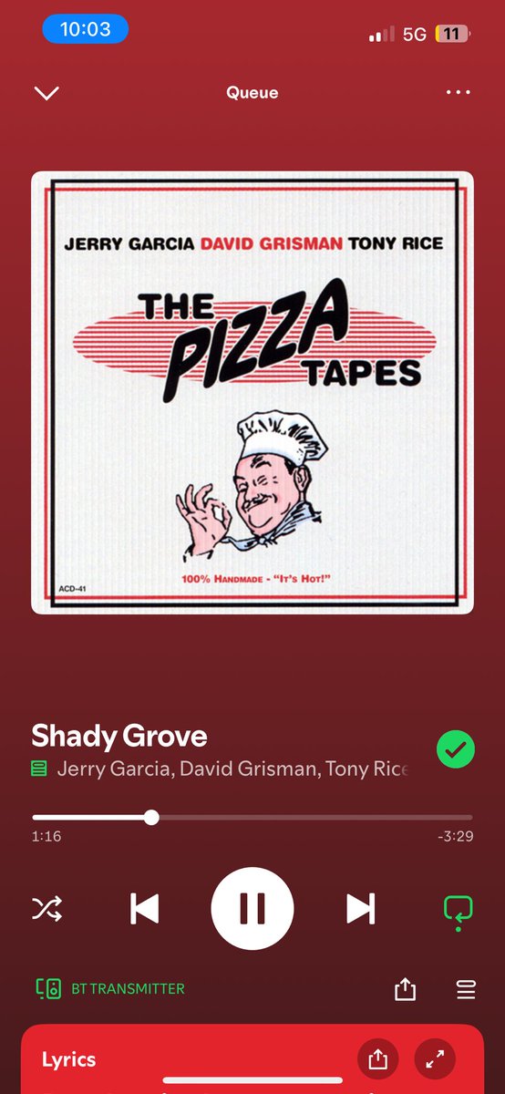 poor_and64271's tweet photo. Cd player fucked up so back to bitchass spotify. Pizza pizza! https://t.co/WOPf3eROZY