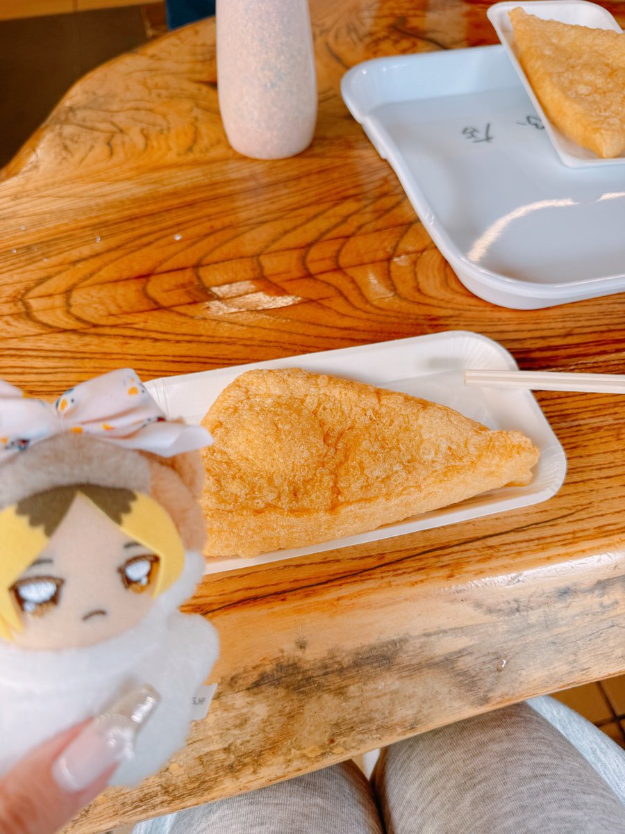 tomatomato_too's tweet photo. 地元に帰ってきたよ〜🚗³₃

大好きな油揚げとかき氷☺️ https://t.co/N14456Nyr7
