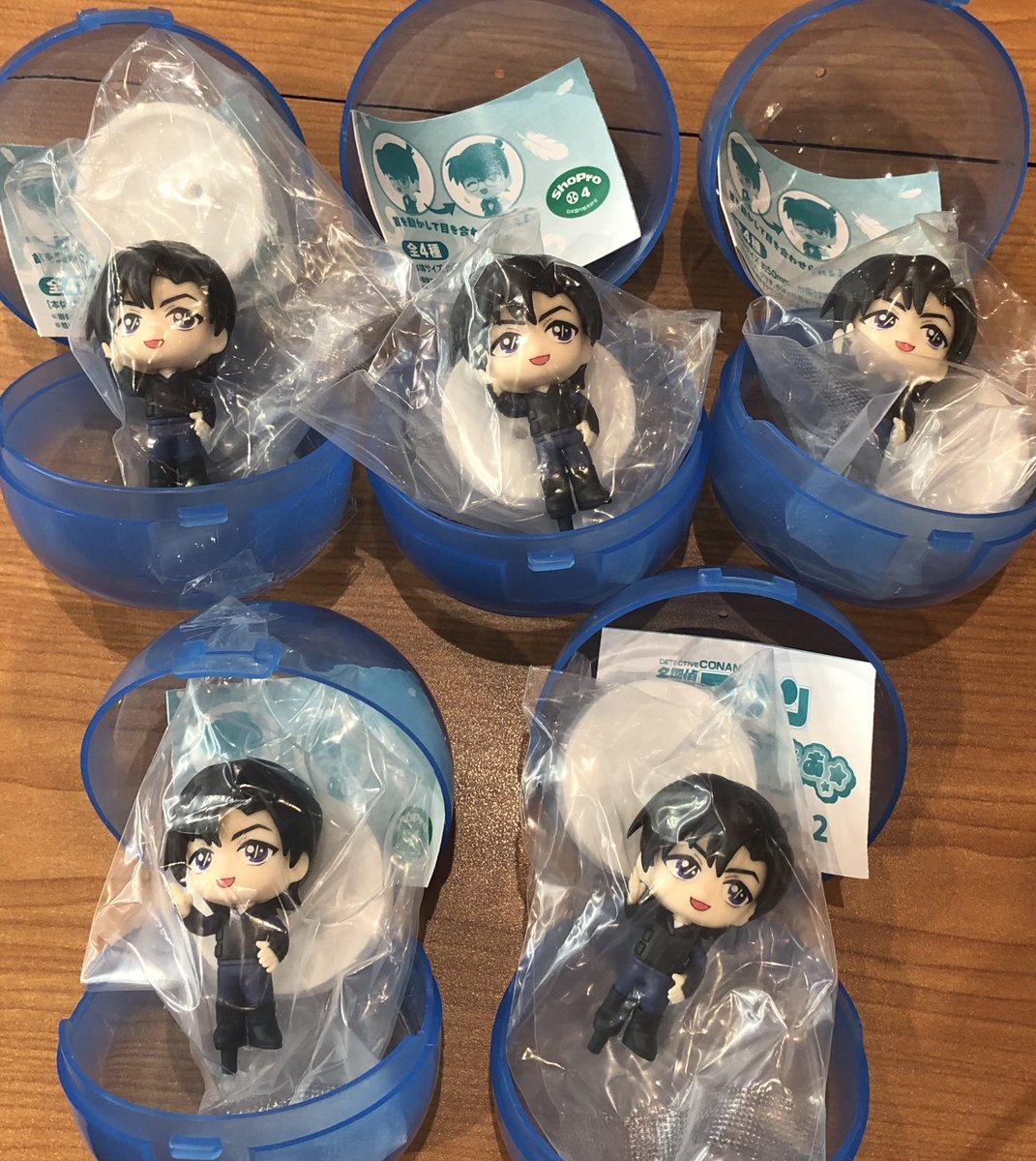 0rx7WPS29's tweet photo. 名探偵コナン みあげてすたぁ☆マスコット
ちょwwwwwwこんな事ある？？？www
松田さん欲しくて回したら
回しても回しても萩原さんしか出ないwwwwww
全４種なんだけど(´^ω^｀)ﾌﾞﾌｫ https://t.co/pFqZ6f8QST