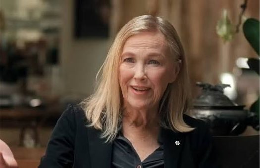 deliasdeetz's tweet photo. “people are allowed to dislike things” WRONG!!! no one is allowed to dislike Catherine O’hara https://t.co/2pbVruuxM6